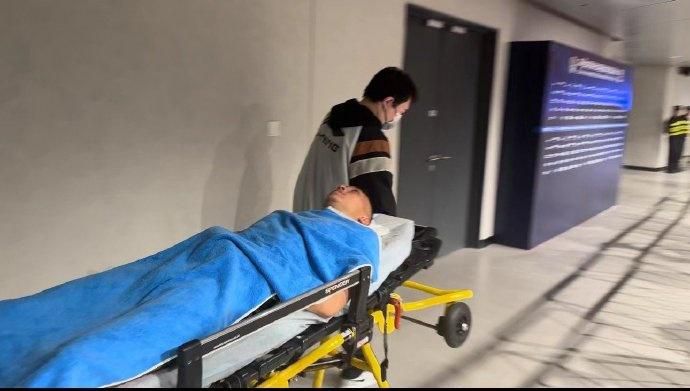 操女同事视频